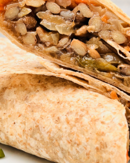 WRAP INTEGRAL VEGGIE DE LENTEJAS Y VEGETALES CON ADEREZO ESPECIADO – (VG23)